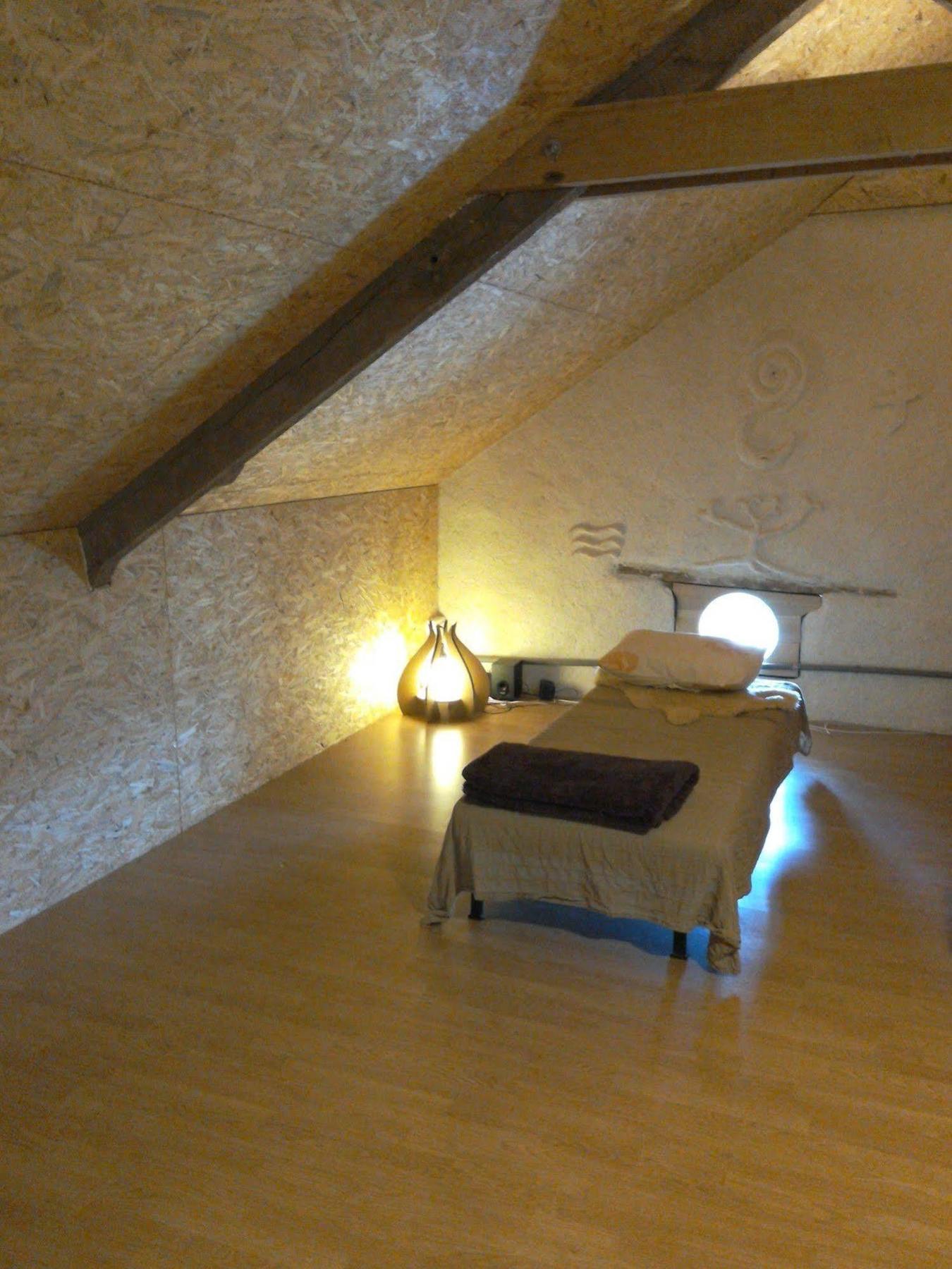Bout De Cote Bed & Breakfast Lacam-d'Ourcet Exterior photo